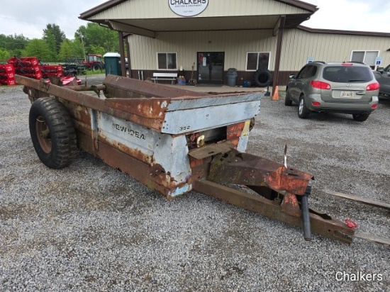 New Idea 352 PTO Manure Spreader