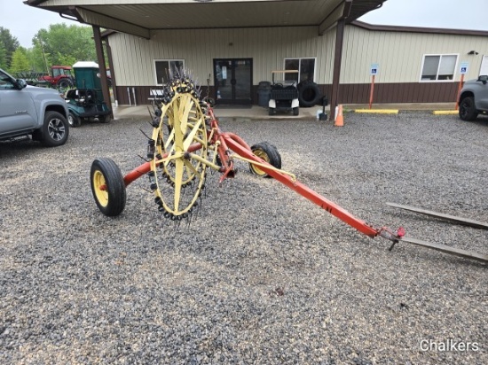Pull Type Wheel Rake