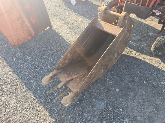 Case Backhoe Bucket