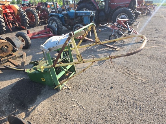 John Deere Pan Kicker