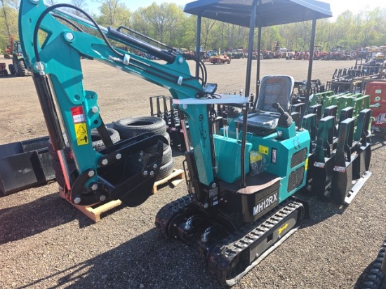 AGT MH12RX Mini Excavator