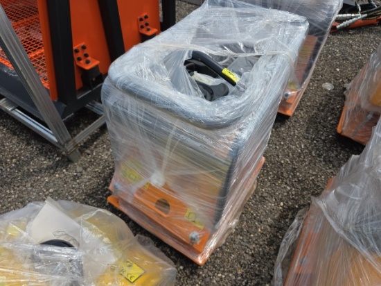 GasPowered C90 Plate Compactor