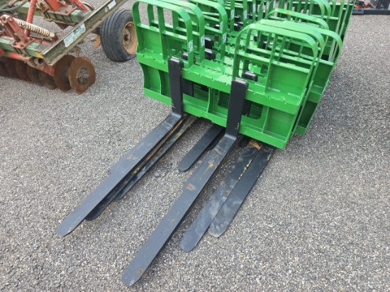 HLA QT Pallet Forks (JOHN DEERE HOOKUP)