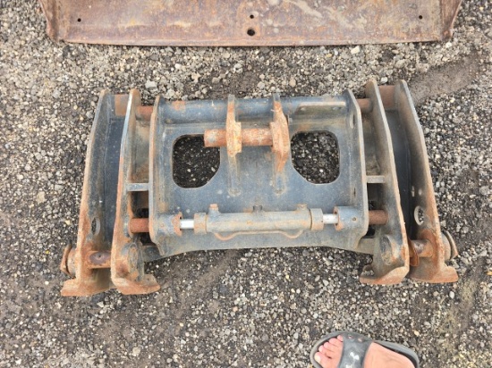 Wheel Loader QT Coupler