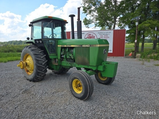 1981 John Deere 4640 2wd w/Cab
