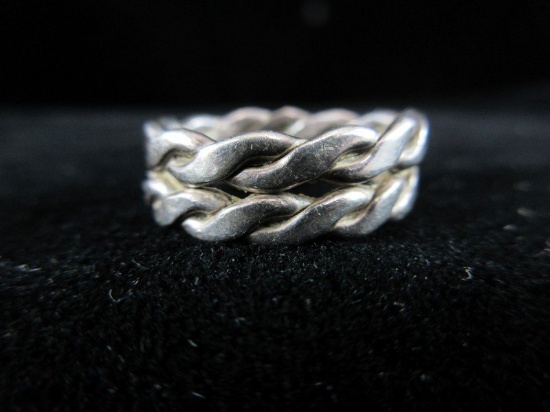 Ring: Sterling Silver Band Style