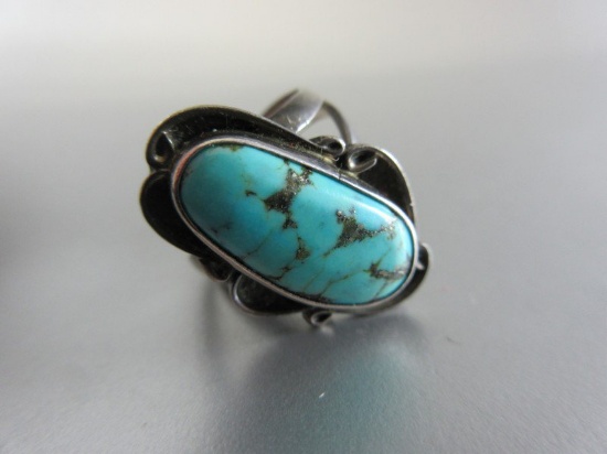 Vintage Turquoise Stone Artisan American Sterling Silver Ring