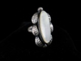 Mother of Pearl Sterling Silver Vintage Ring