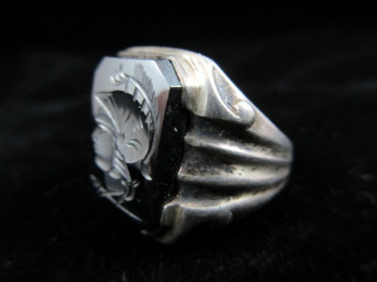 Vintage Black Stone Knight Sterling Silver ring