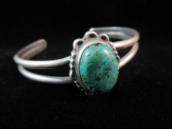 Vintage Native American Sterling Silver Turquoise Stone Cuff Bracelet