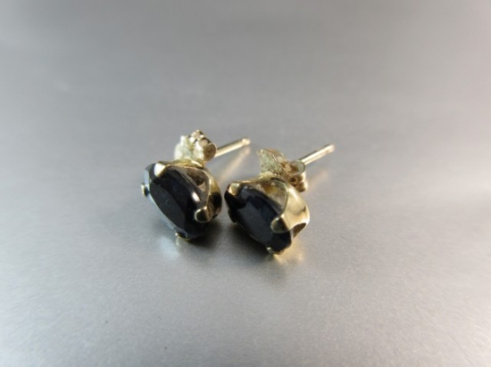 10K Gold Blue Sapphire Gemstone Earrings