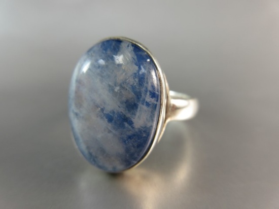 Large Moon Stone Sterling Silver Ring’