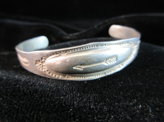 Sterling Silver Native American Cuff Bracelet Arrow Accent