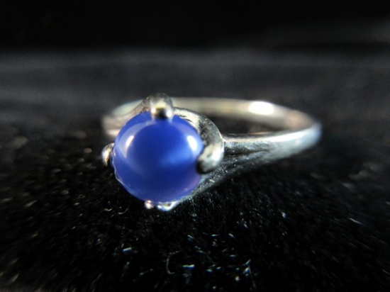 10K White Gold Star Sapphire Ring