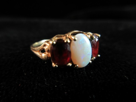 10k Yellow Gold Opal and Garnet Gemstone Ring