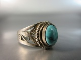 Turquoise Center Stone Sterling Silver Vintage Ring