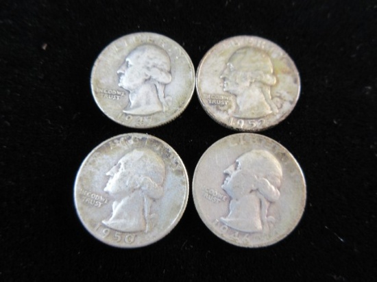 Lot of Four Good Condition Silver Quarters all One Money 46-50-47-52