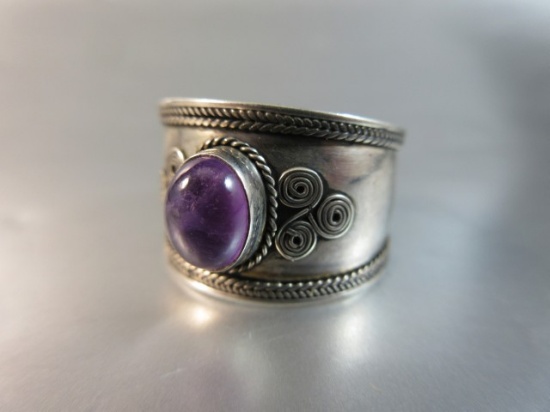 Vintage Amethyst Gemstone Sterling Silver Ring