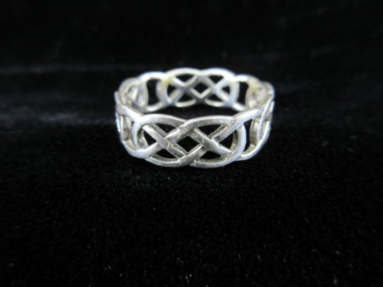 Sterling Silver CW Band Style Ring