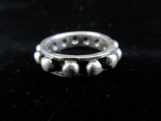 Vintage Sterling Silver Band Style Ring
