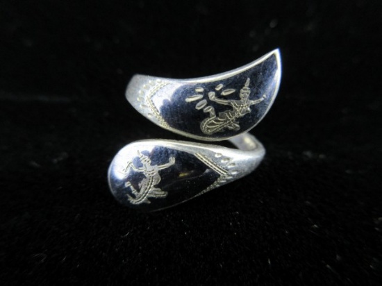 Vintage Siam Sterling Silver Ring