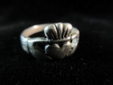 Vintage Sterling Silver Themed Ring