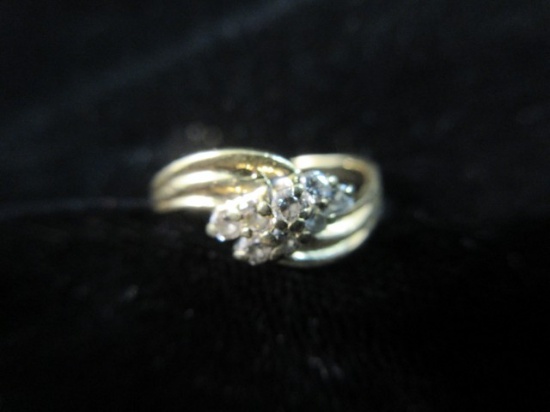 14K Yellow Gold Diamond Stone Ring