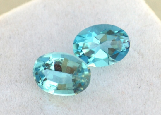 2.95 Carat Very Nice Matched Pair of Oval Cut Topaz