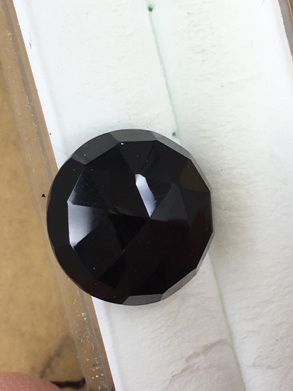 Black Onyx Round 8.9 ct