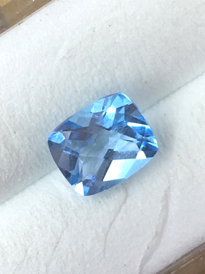 Cushion Checker Natural Blue Topaz 1.67 ct