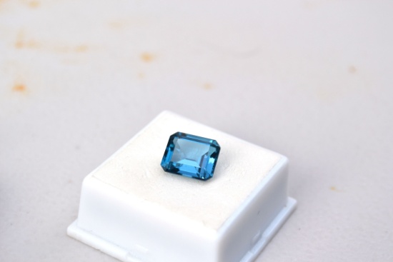 7.12 Carat Fantastic Swiss Blue Topaz