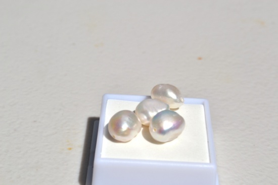 20.81 Carat Matched Set of Fine Pearls