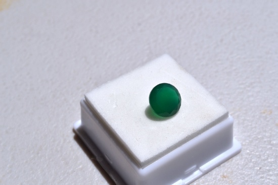 3.38 Carat Round Cut Green Onyx