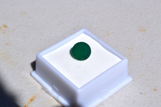 3.03 Carat Round Cut Green Onyx