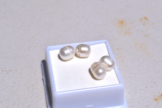 12.68 Carat Set of Nice White Pearls