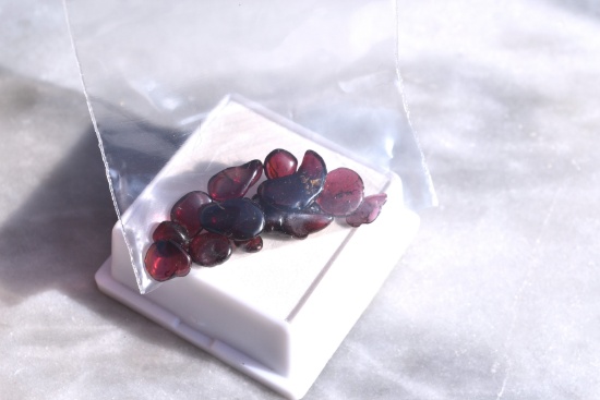 18.66 Carat Parcel of Bright and Beautiful Garnets
