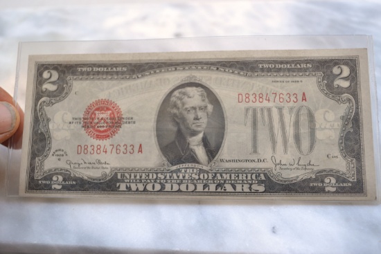 Lot 3 of 4 Sequential, Uncirculated? 1928-G $2 Red Seal Dollar Note