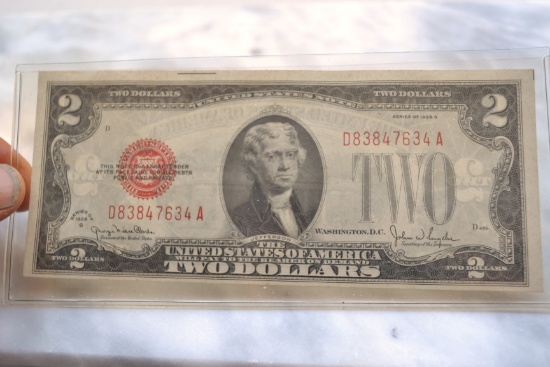 Lot 4 of 4 Sequential, Uncirculated? 1928-G $2 Red Seal Dollar Note
