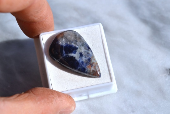 26.64 Carat Fine Sunset Sodalite