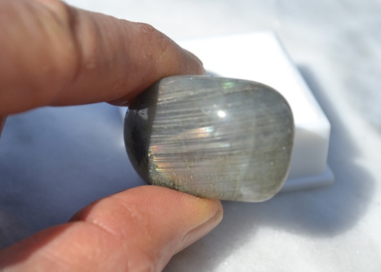 94.65 Carat Bright and Beautiful Labradorite