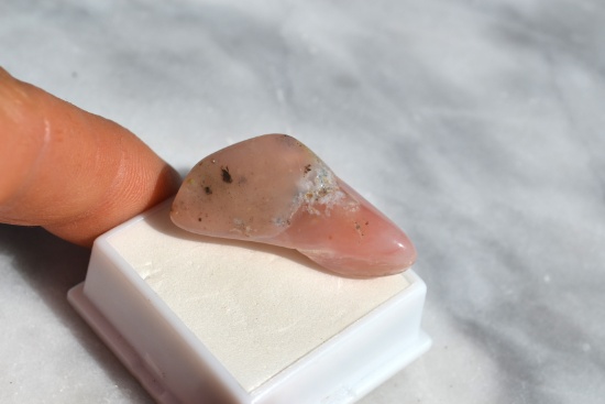 32.28 Carat Peruvian Pink Opal