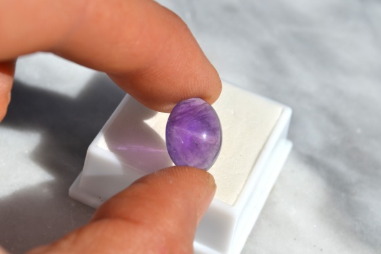 7.70 Carat Beautiful Amethyst Cabochon