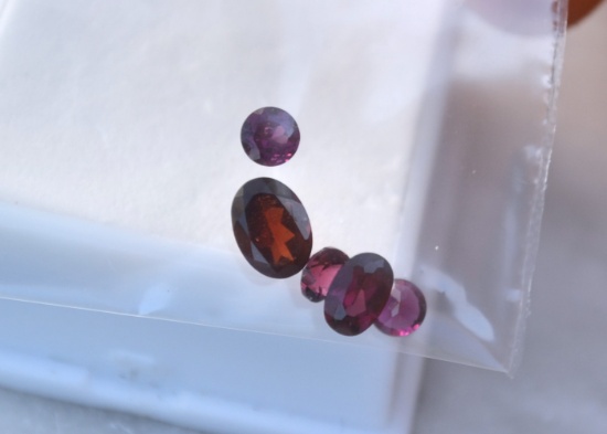 2.52 Carat Parcel of Garnets