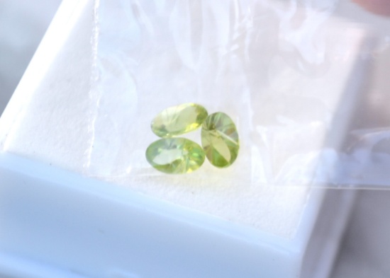 1.30 Carat Parcel of Peridots