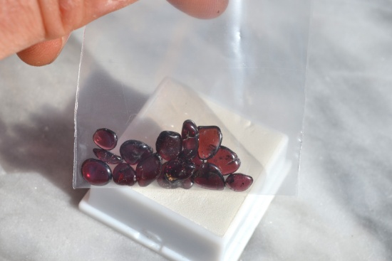 18.14 Carat Parcel of Bright and Beautiful Garnets