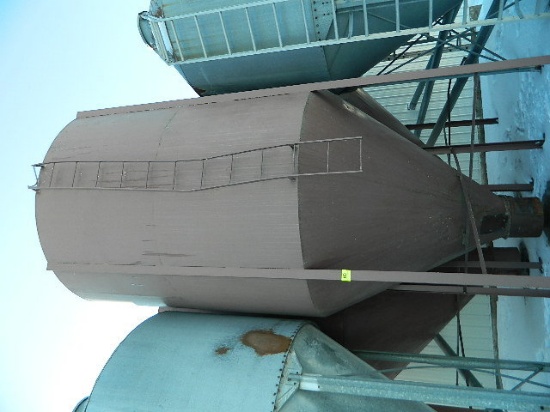 Vertical Hopper Bottom Tank