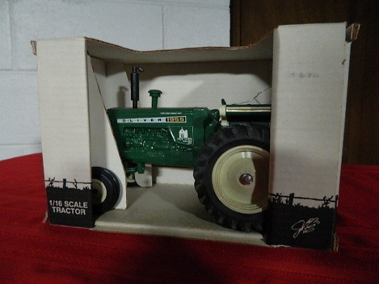 Oliver 1955 NY Farm Show 1992 16th Scale