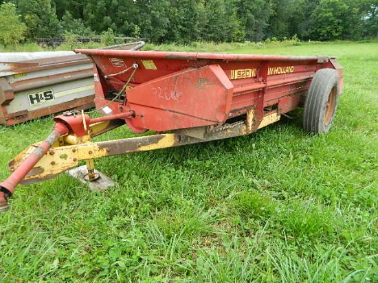 520 New Holland manure spreader
