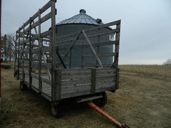 Wooden Thrower Rack