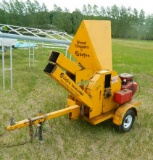 Wood Chipper, gas powered